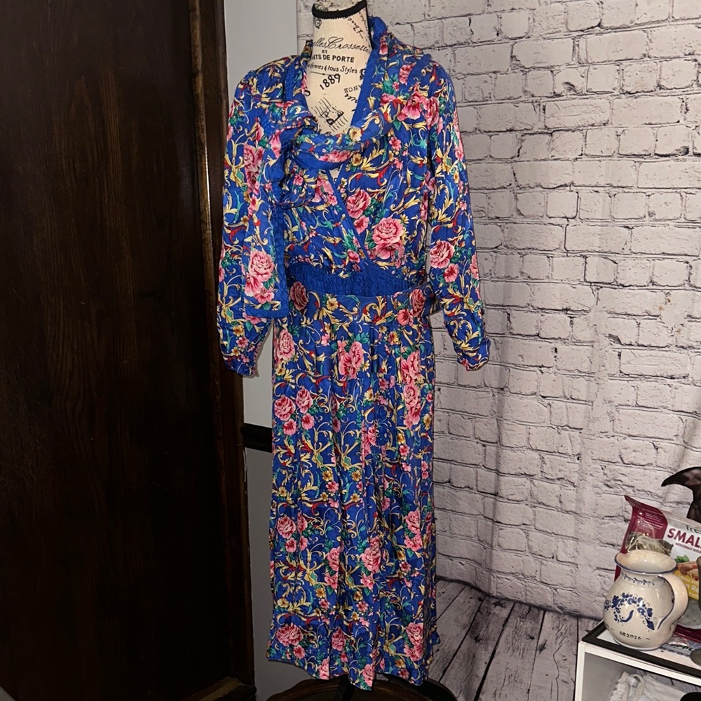 Vintage Floral Blue Dress